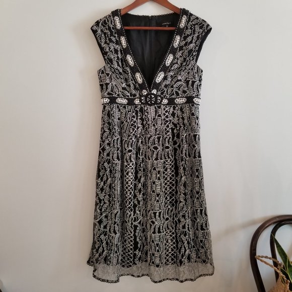 Nanette Lepore Beaded Embroidery Cocktail Dress 10 - Picture 1 of 4